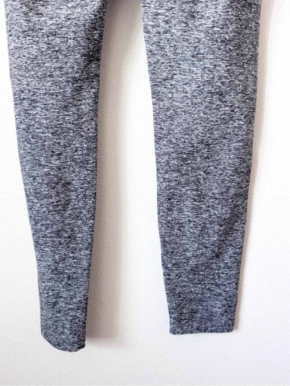 Beyond Yoga Space Dye Gray High-Rise Leggings